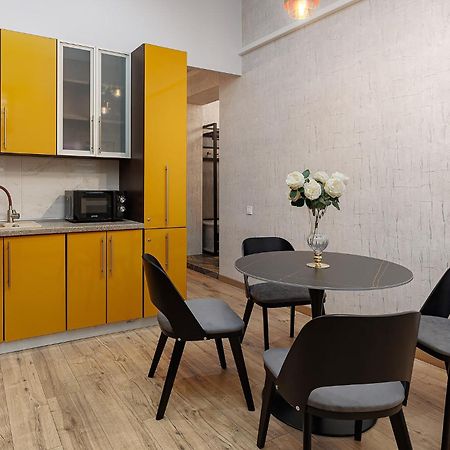 2 - Bedroom Apartments Galicia ลวีฟ ภายนอก รูปภาพ